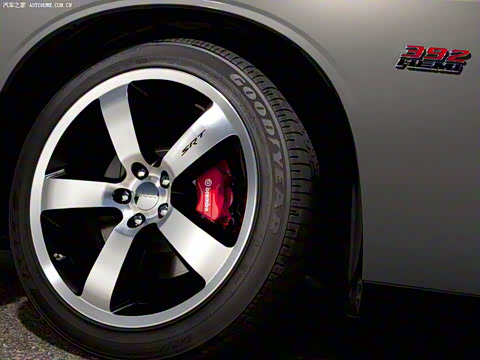 2012�� 6.4L SRT8 392