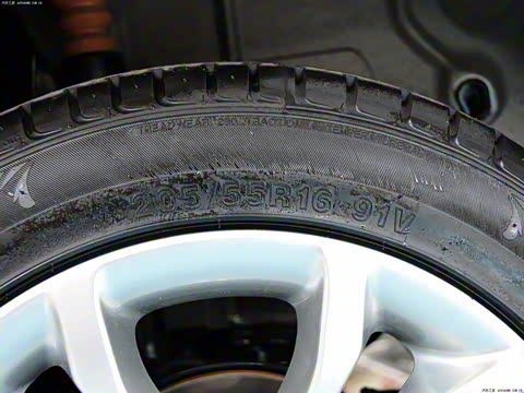 2011�� 1.6L �Զ�������