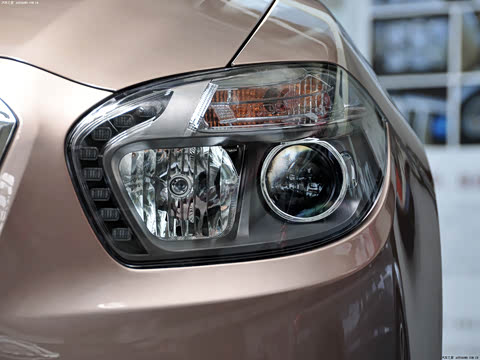 2011�� 1.6L �Զ�������