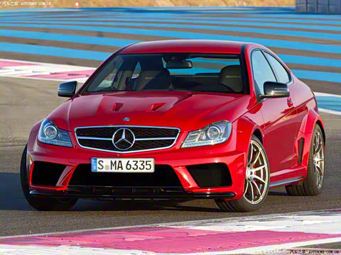2013�� AMG C 63 Coupe Black Series