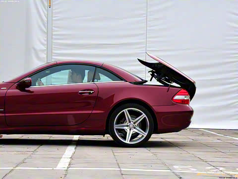 2011�� SL 300 Grand Edition