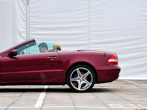 2011�� SL 300 Grand Edition