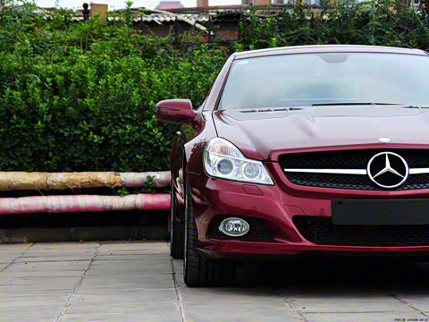 2011�� SL 300 Grand Edition