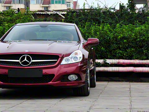 2011�� SL 300 Grand Edition