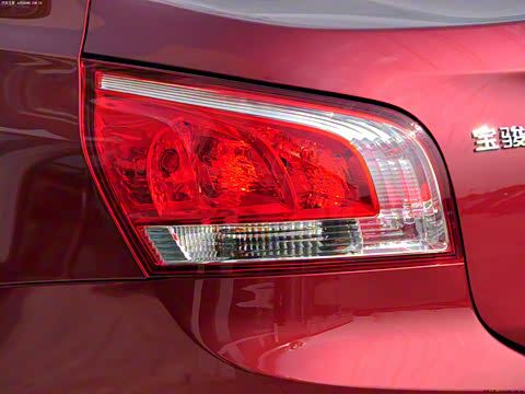 2011�� 1.5L �ֶ���Ӣ��