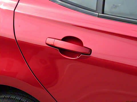 2011�� 1.5L �ֶ���Ӣ��