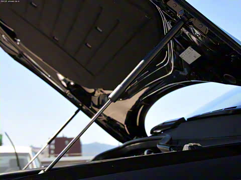 2012�� 3.0 TFSI ��ȡ��(200kW)