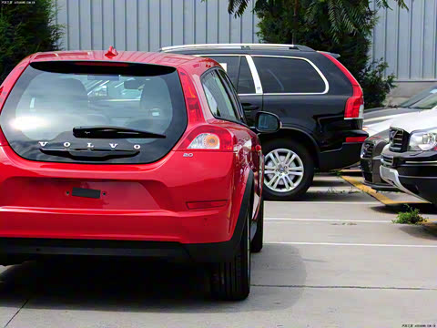 2012�� 2.0L Aktiv �ֶ���װ��