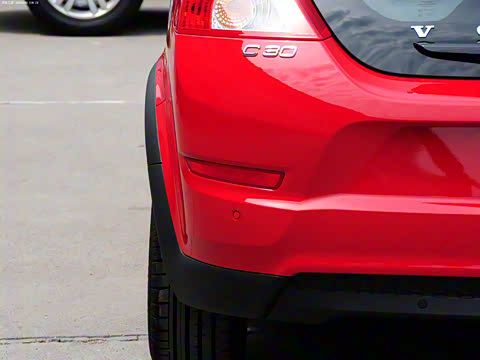 2012�� 2.0L Aktiv �ֶ���װ��