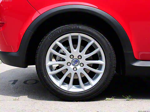 2012�� 2.0L Aktiv �ֶ���װ��