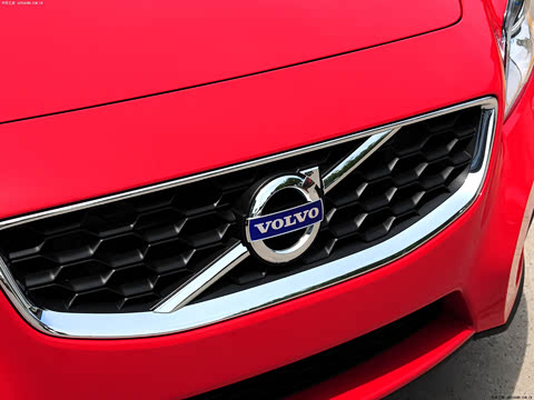 2012�� 2.0L Aktiv �ֶ���װ��