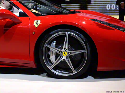 2013�� 4.5L Spider