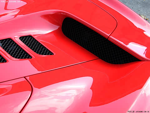 2013�� 4.5L Spider