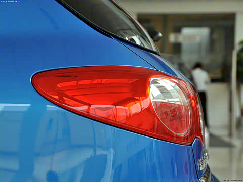 2012�� 1.6L �Զ��˶���