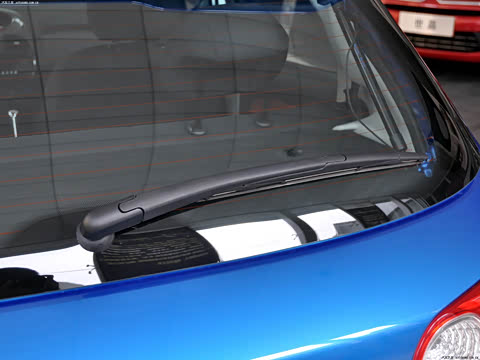 2012�� 1.6L �Զ��˶���