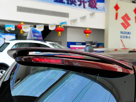 2011�� 1.5L �Զ��˶�Ӱ����