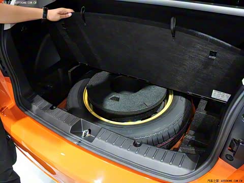 2012�� 2.0i ������