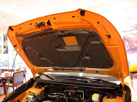 2012�� 2.0i ������