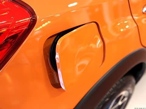 2012�� 2.0i ������