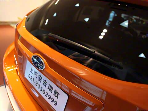 2012�� 2.0i ������