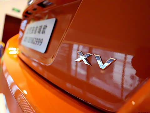 2012�� 2.0i ������