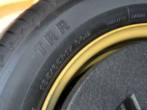 2012�� 2.0i ������