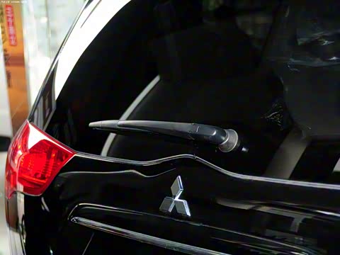 2011�� 3.0L �˶�������