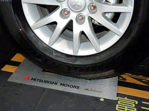 2011�� 3.0L �˶�������