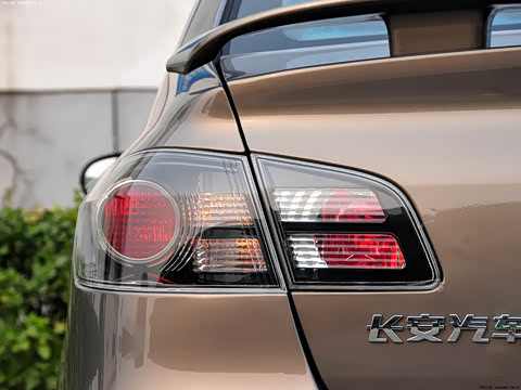 2011�� ���� 1.5L �ֶ�3G��