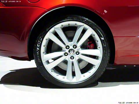 2012�� XKR 5.0L ��е��ѹ�����