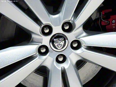 2012�� XKR 5.0L ��е��ѹ�����