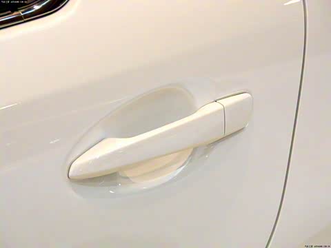 2012�� CT200h ������