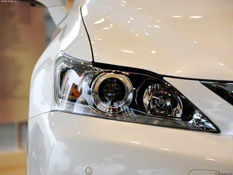 2012�� CT200h ������