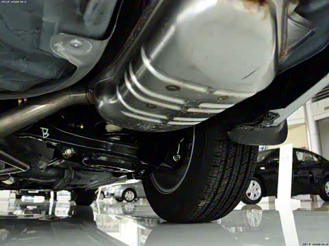 2012�� 1.6L �ֶ������