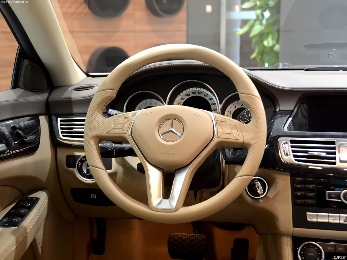 cgi查看高清图分类:中控(81张)座椅(78张)展开全部外观颜色:内饰颜色