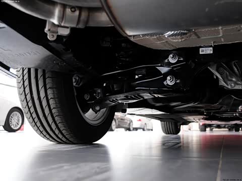 2013�� 328i�˶������װ