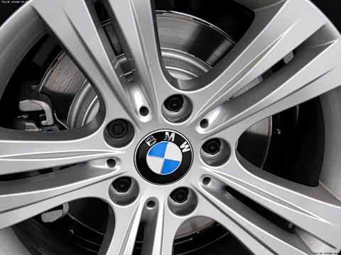 2013�� 328i�˶������װ