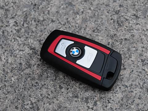 2013�� 328i�˶������װ