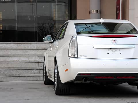 2012�� 3.0L �����˶���