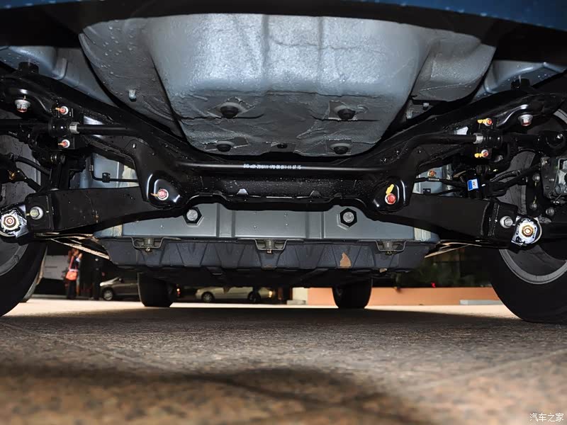 比亚迪 比亚迪e6 2012款 先行者