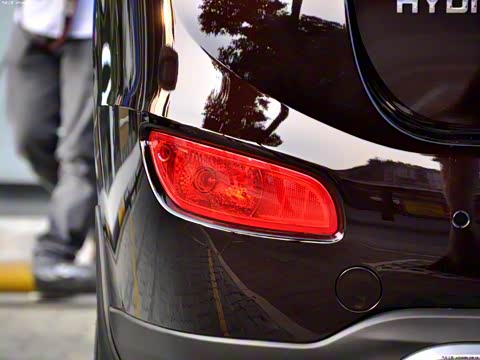 2012�� 2.4 ������ ��������