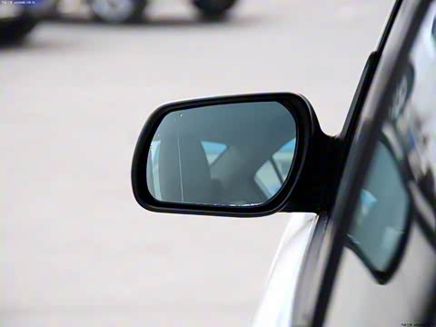 2012�� 1.6L �ֶ������׼��