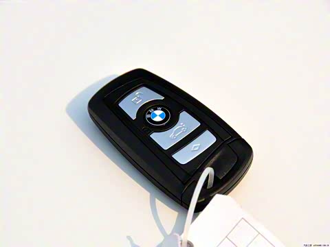 2012�� 520Li ������