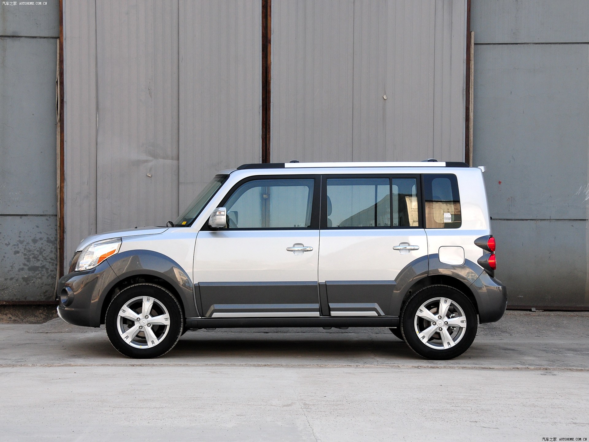 长城汽车长城m2