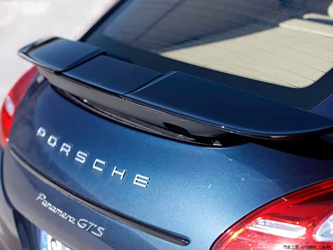 2012�� Panamera GTS 4.8L