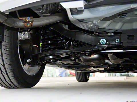 2012�� ���� 2.0L �ֶ��˶���