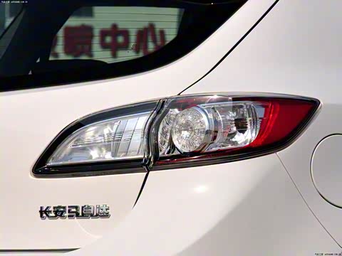 2012�� ���� 2.0L �ֶ��˶���