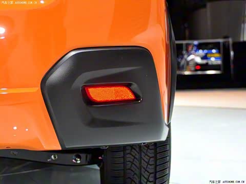 2012�� 2.0i ������