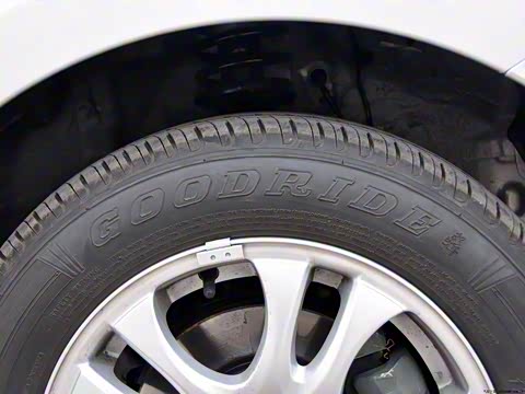 2012�� 1.3L �ֶ������� ��V