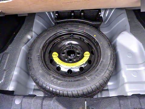 2012�� 1.3L �ֶ������� ��V